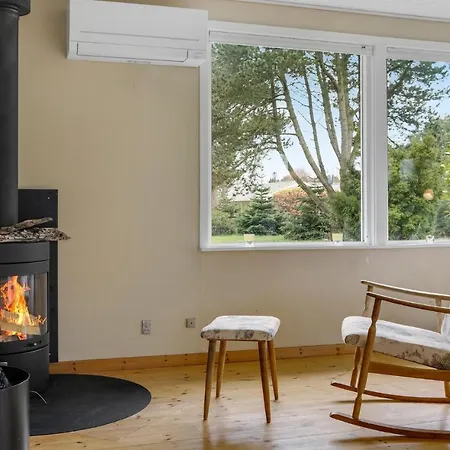Casa de Férias Awesome In Vaeggerlose With Kitchen Bøtø By
