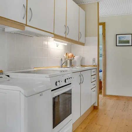 Casa de Férias Awesome In Vaeggerlose With Kitchen